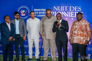 Nuit des Pionniers : autour de Didier Budimbu, Willy Bakonga et quelques anciens ministres des sports conjuguent leurs efforts pour une qualification des léopards au mondial