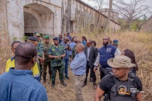 Kongo Central : Guillaume Ngefa compte réhabiliter l&rsquo;ancienne prison militaire de Shinkakasa